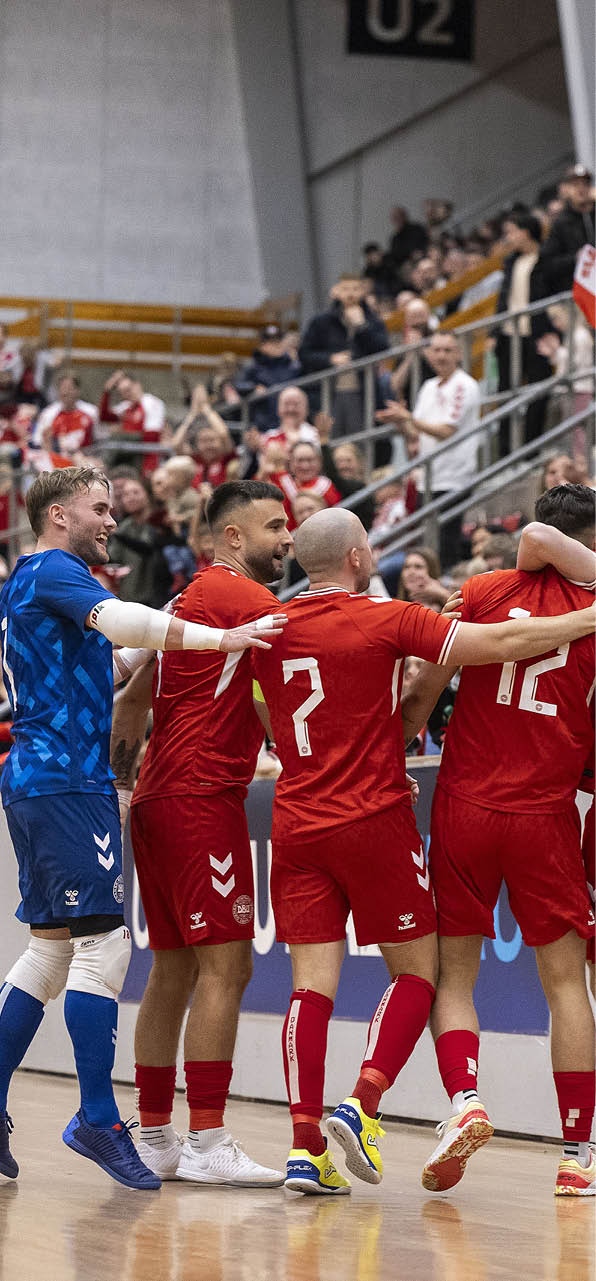 18.12.2024 - UEFA Futsal EURO Qual at Brondby Hallen in Brondby - Denmark vs. Albania. Foto af Anders Kj rbye - fodboldbilleder.dk  UEFA Futsal EURO 2026 Kval i Br ndby Hallen - Danmark vs. Albanien - Dansk jubel efter m let til 1-0